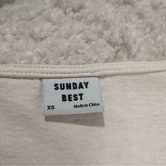 Aritzia Sunday Best Dress - Picture 4 of 4